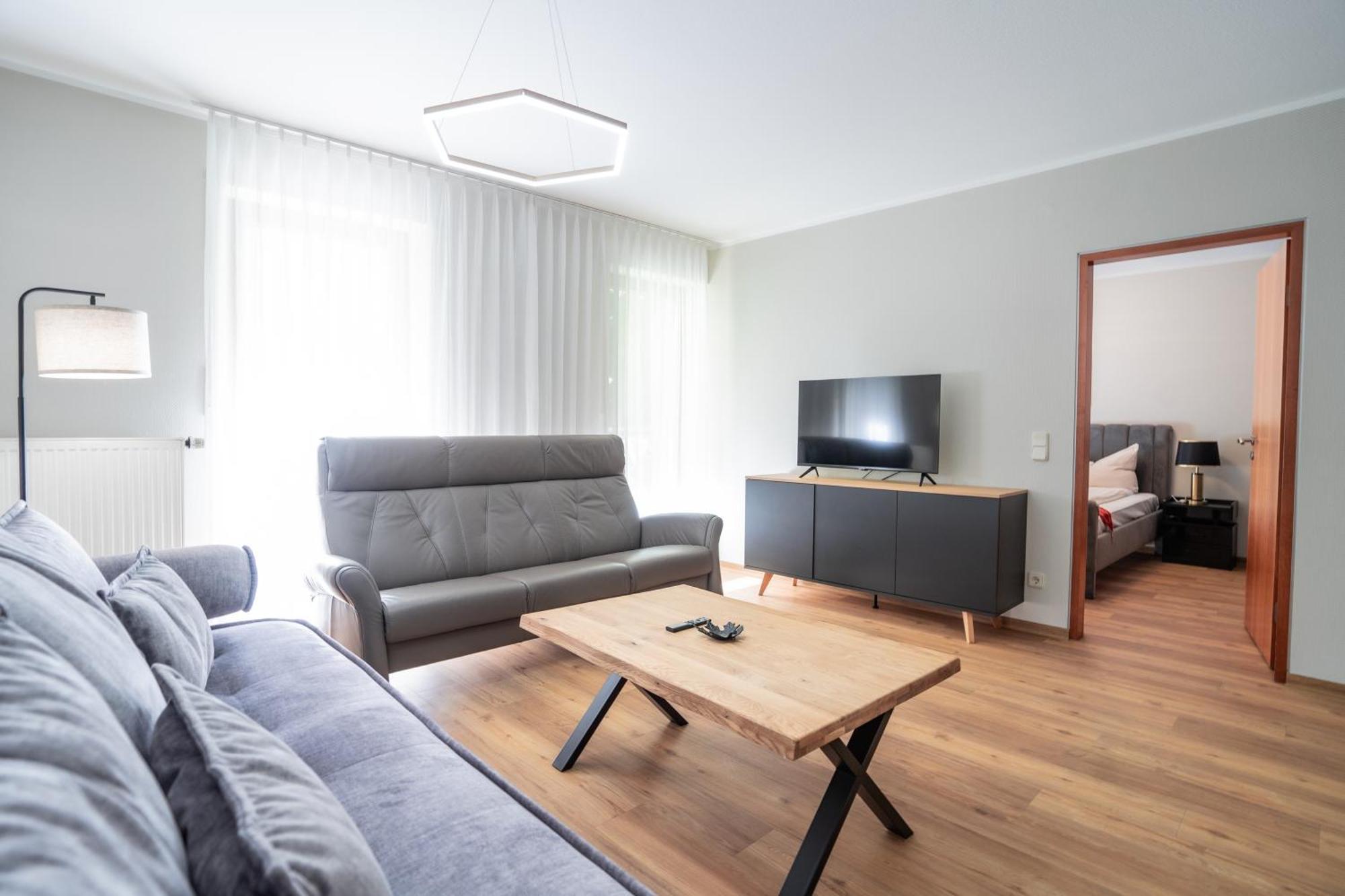 Hotel Cityhome Am Kurpark Бад-Зальцуфлен Экстерьер фото